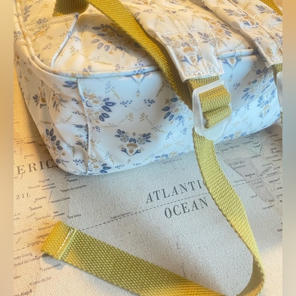 🆕Trish Scully Floral Backpack OS NWT - Picture 4 of 8
